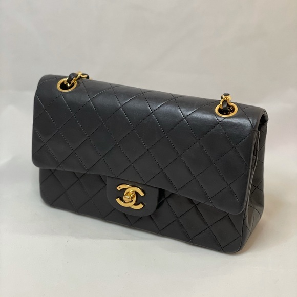 Vintage CHANEL Classic Flap Handbags